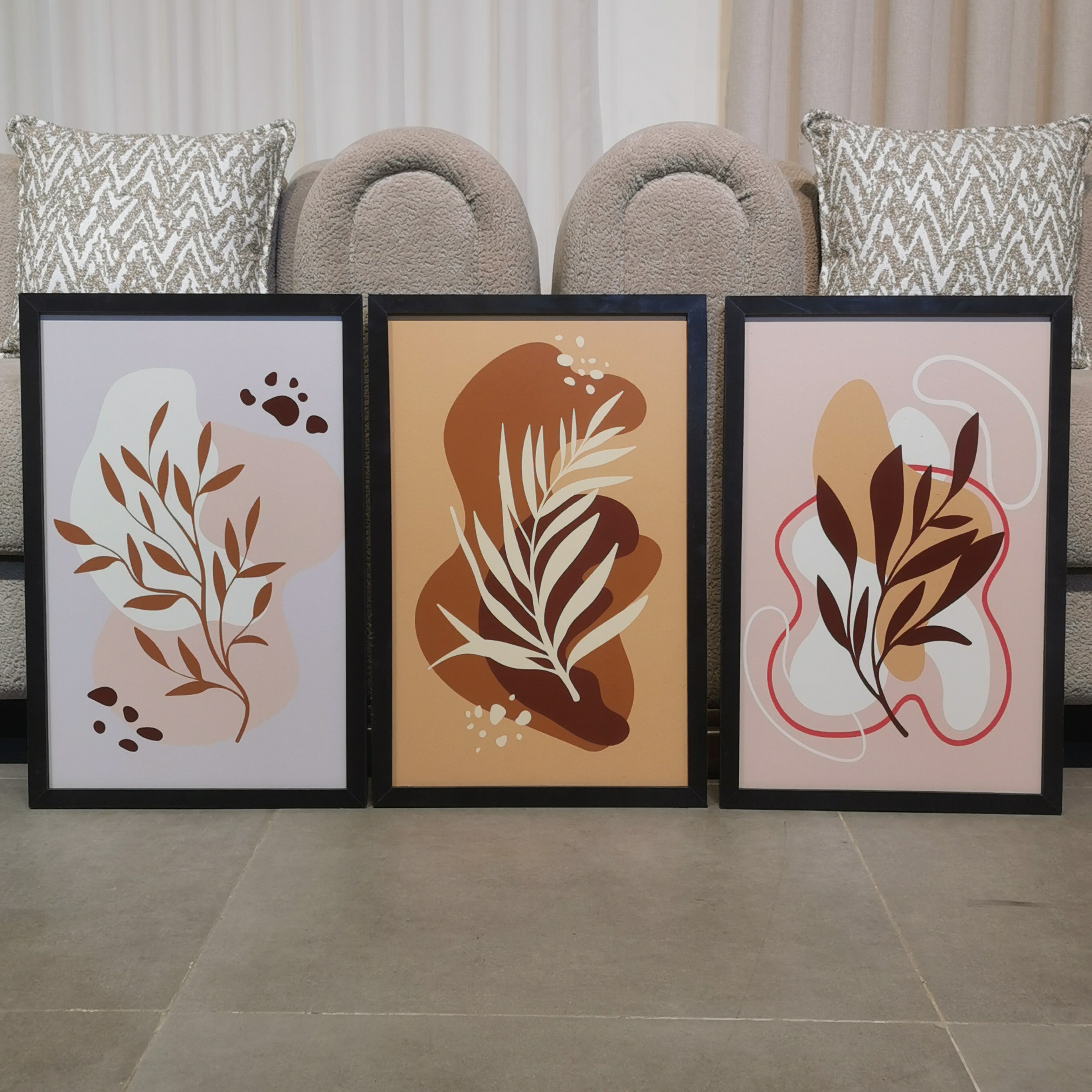 لوحات الهمسات الورقية